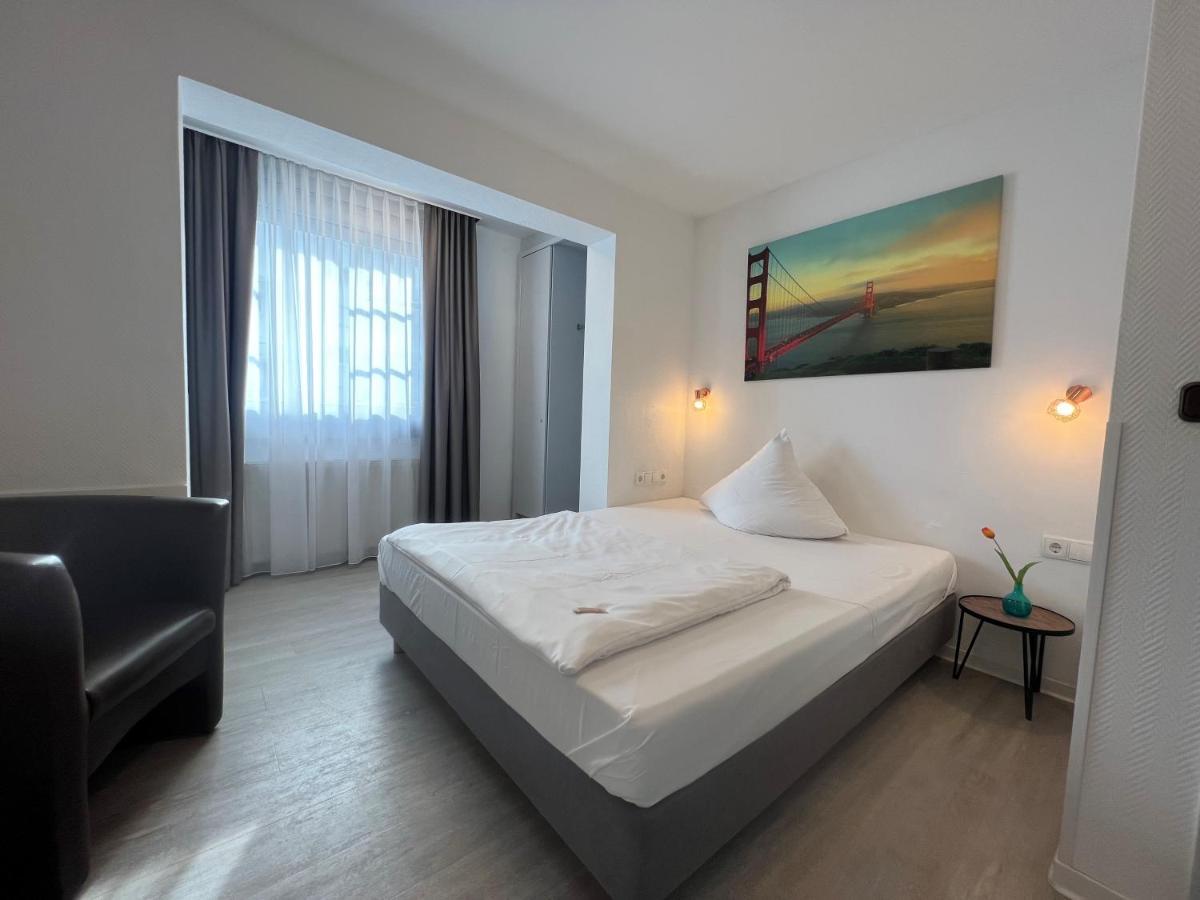 Bitzer Superior Hotel 3*