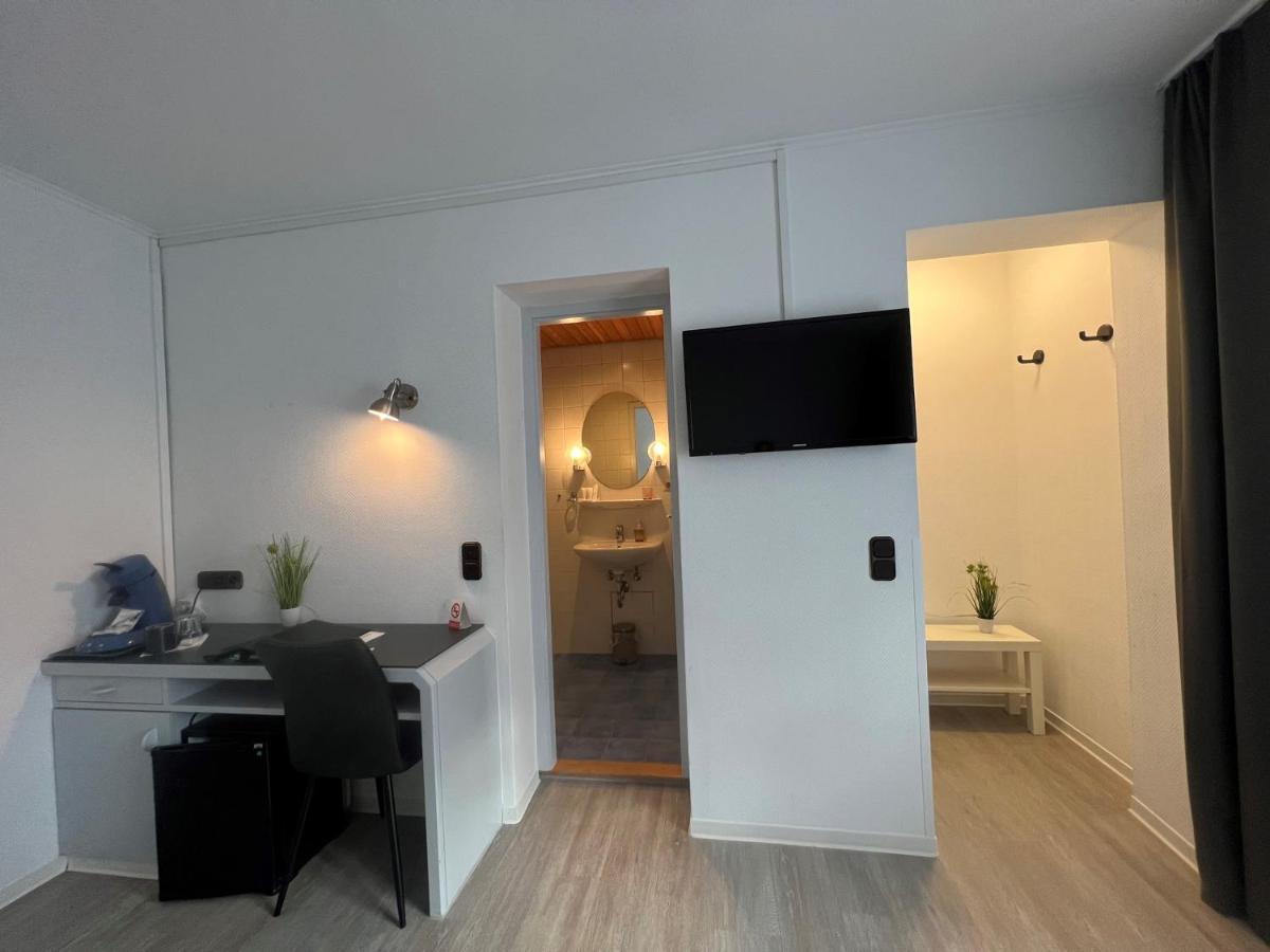 Bitzer Superior Hotel